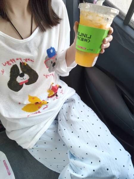 今日穿搭，这条裤子被问在哪买的了