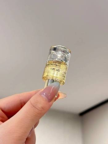 达尔肤抛光精华油，比我做水光强还1000倍