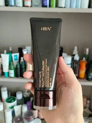 hbn洗面奶，很值得拿出来说说的一支洁面细糠