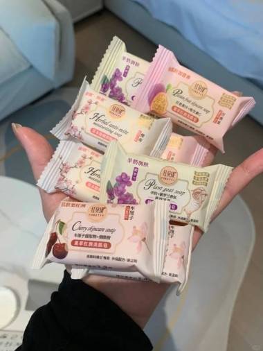 已经发现有姐妹换着号来薅羊奶香皂小样了