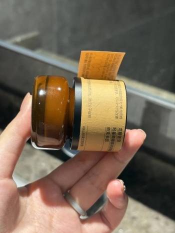 随手买的ablab女巫眼霜，对付肿眼泡黑眼圈嘎嘎好使！