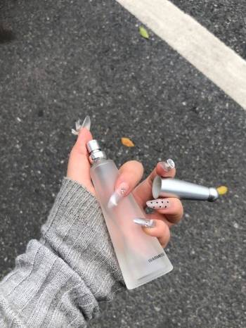 warmkiss 真的是约会香…疯狂回购！！