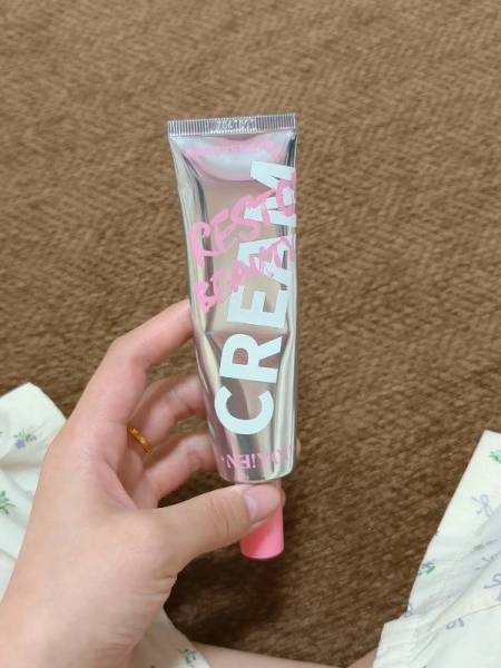 天啊，那柚贴贴霜真的是底妆服帖神器