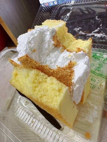 买到了小时候吃过的老式奶油蛋糕