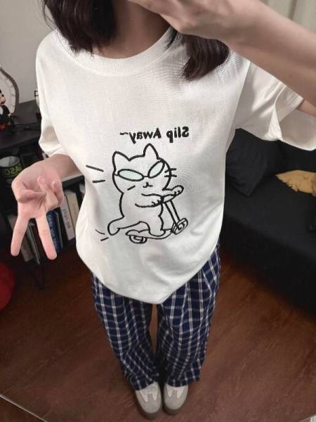 这条猫猫t恤好好穿！